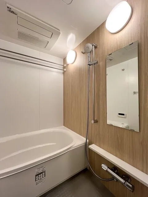 Royal Parks Ariake - Interior - ["Plumbing fixture", "Flooring", "Bathroom"]