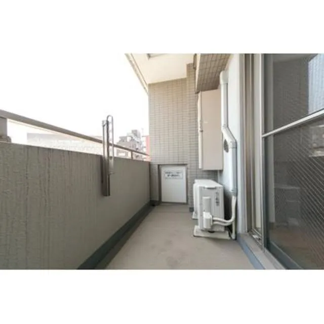 Court Luxuria Kyobashi - Interior - ["Property", "Wall", "Building"]
