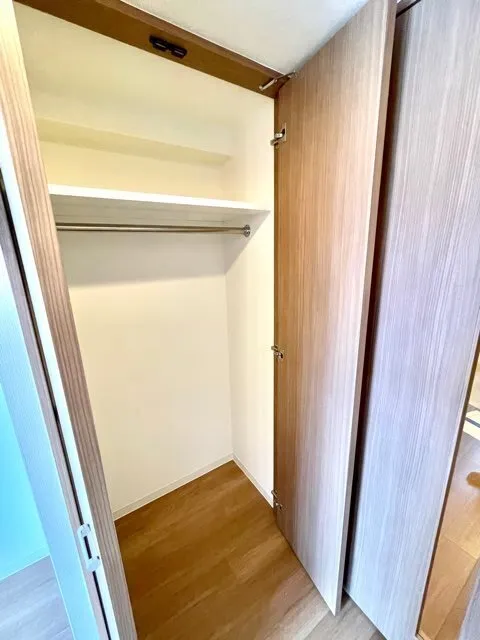 Residia Minamishinagawa II - Interior - ["Flooring", "Wood", "Floor"]
