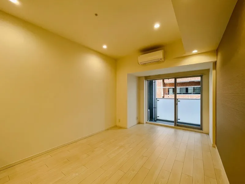 Castalia Azabujuban Ⅱ  - Interior - ["Flooring", "Floor", "Ceiling"]
