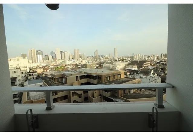 Comforia Shin-Nakano - Interior - ["Sky", "Skyline", "City"]