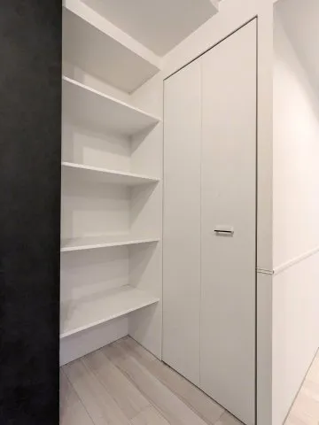 Fluffy Ichigayadaicho - Interior - ["Wall", "Flooring", "Wood"]