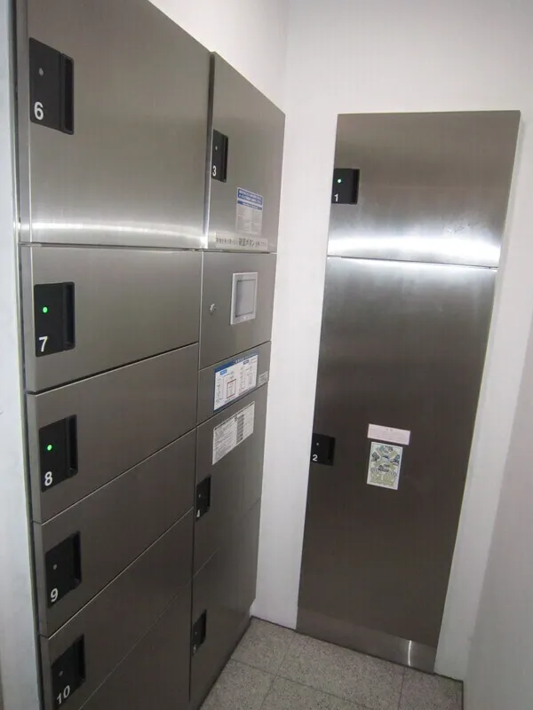 Grace Court Shirokane - Interior - ["Flooring", "Floor", "Grey"]