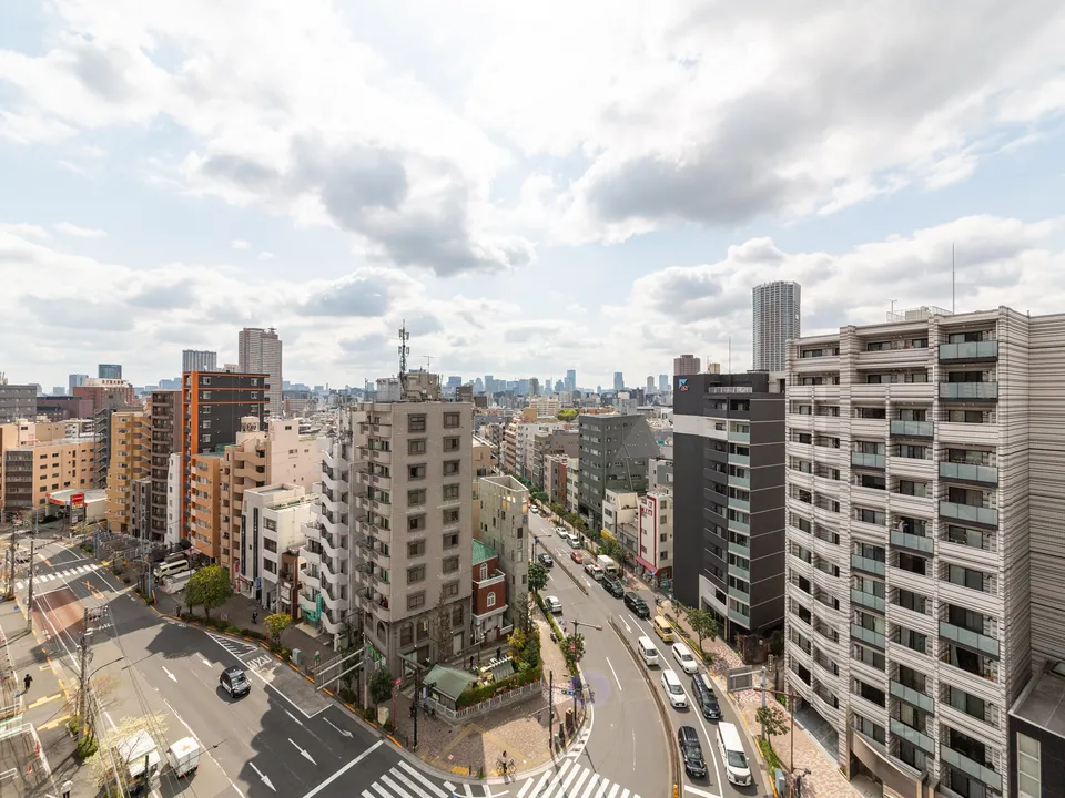 Hmlet Higashi-Shinjuku - Other - ["Urban area", "Building", "City"]