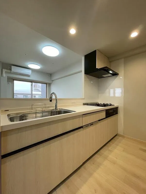 Canvas Itabashi - Interior - ["Interior design", "Flooring", "Ceiling"]