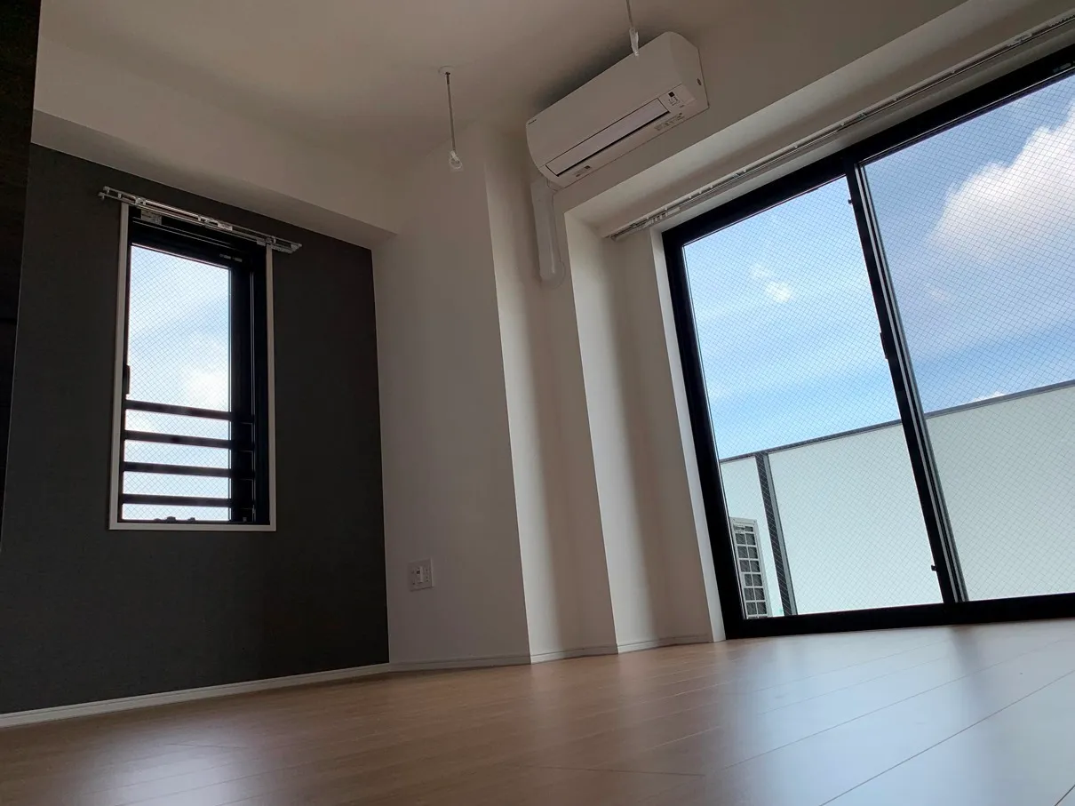 Reterrace Oshima - Interior - ["Flooring", "Floor", "Ceiling"]