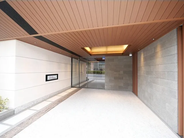 Demes Kuramae - Exterior - ["Ceiling", "Hardwood", "Wood flooring"]