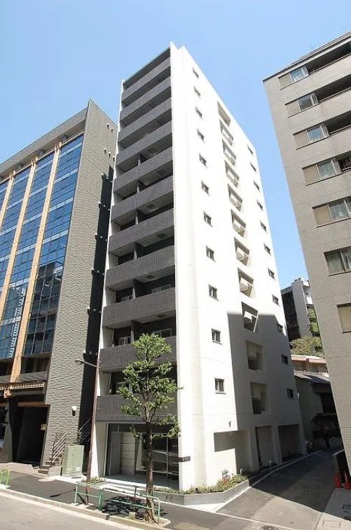 Stage First Suidobashi - Exterior - ["Sky", "Building", "Daytime"]