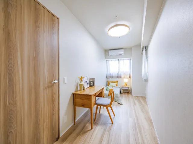Duo Flatz Itabashi Oyama - Interior - ["Flooring", "Wood flooring", "Interior design"]