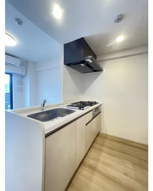 Due Oku - Interior - ["Apartment", "Major appliance", "Kitchen"]
