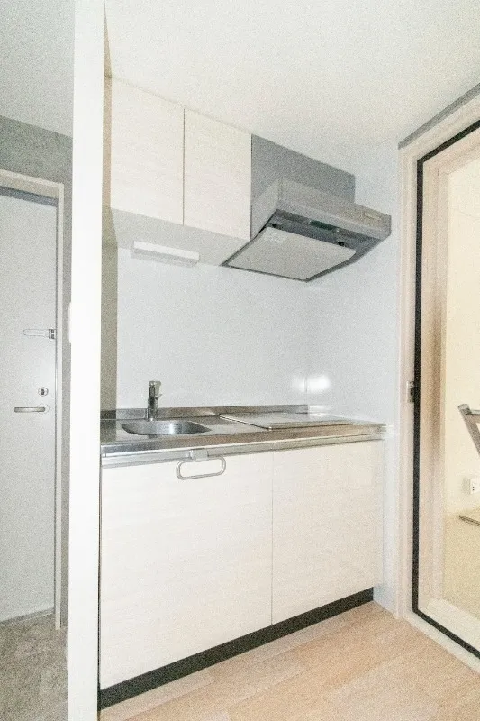 Lasiklas Saginomiya - Interior - ["Flooring", "Floor", "Interior design"]