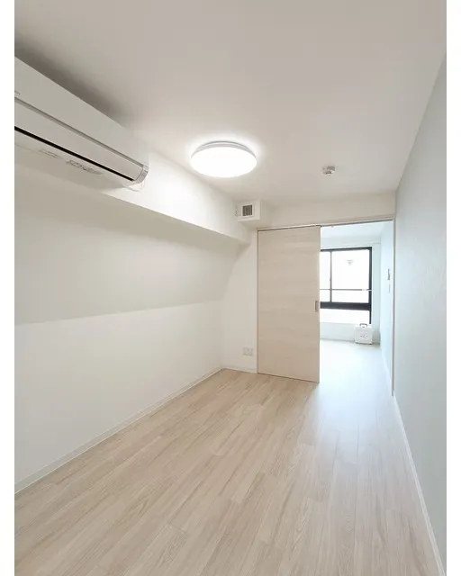 Tasuki Smart Shin-Otsuka III - Interior - ["Flooring", "Ceiling", "Interior design"]