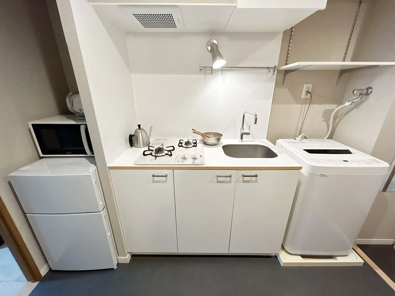 Mynavi Stay Akihabara Station - Interior - ["Major appliance", "Interior design", "Flooring"]