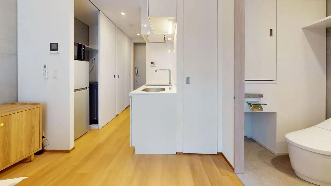 Hmlet Gakugei Daigaku - Interior - ["Flooring", "Floor", "Wood"]