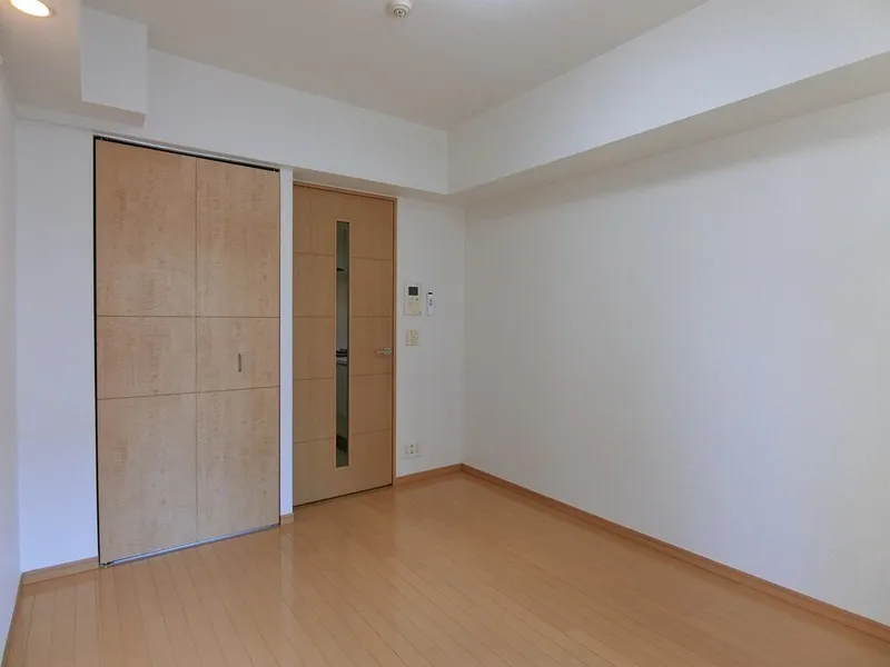 Cross Residence Kamata - Interior - ["Flooring", "Floor", "Wood"]