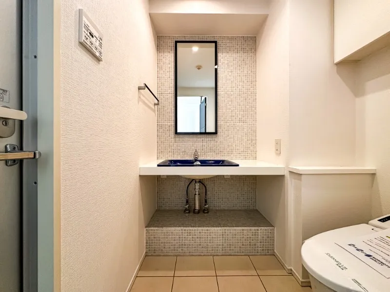 Castalia Shinjuku Natsumesaka - Interior - ["Flooring", "Plumbing fixture", "Interior design"]