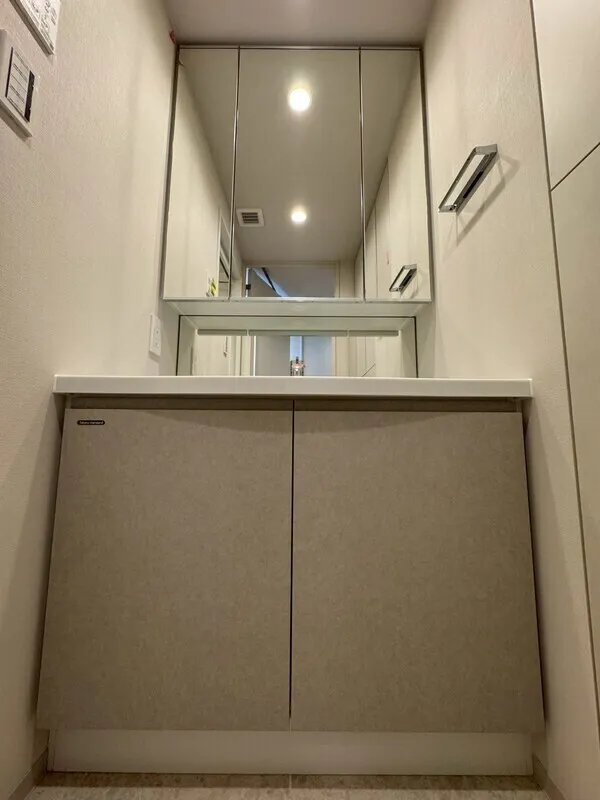 Lumiec Kinshicho - Interior - ["Flooring", "Floor", "Interior design"]