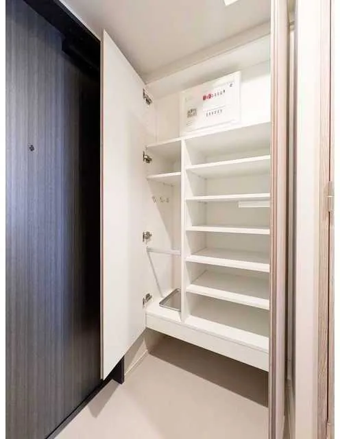 Wellis Urban Sumiyoshi West - Interior - ["Wood", "Flooring", "Interior design"]