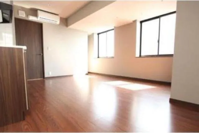 Belle Face Shibaura Tower - Interior - Living / Dining Room