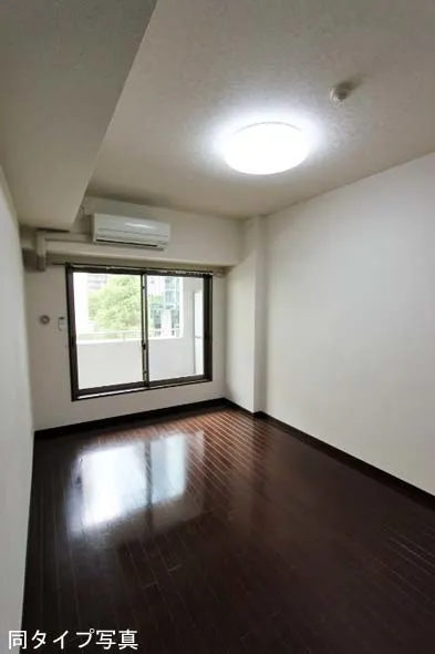 Comforia Tamachi - Interior - ["Building", "Window", "Fixture"]