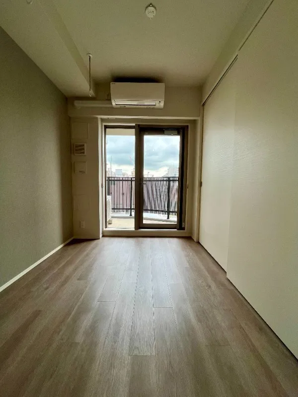 RESIDIA Monzen-Nakacho Place - Interior - ["Flooring", "Floor", "Wood flooring"]