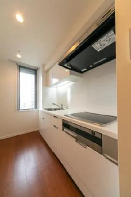 Tomigaya Springs - Interior - ["Cabinetry", "Countertop", "Building"]