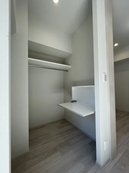 Milia Residence Ryogoku II - Interior - ["Flooring", "Wood", "Floor"]