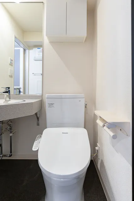K's Kojimachi - Interior - ["Toilet seat", "Plumbing fixture", "Bathroom"]
