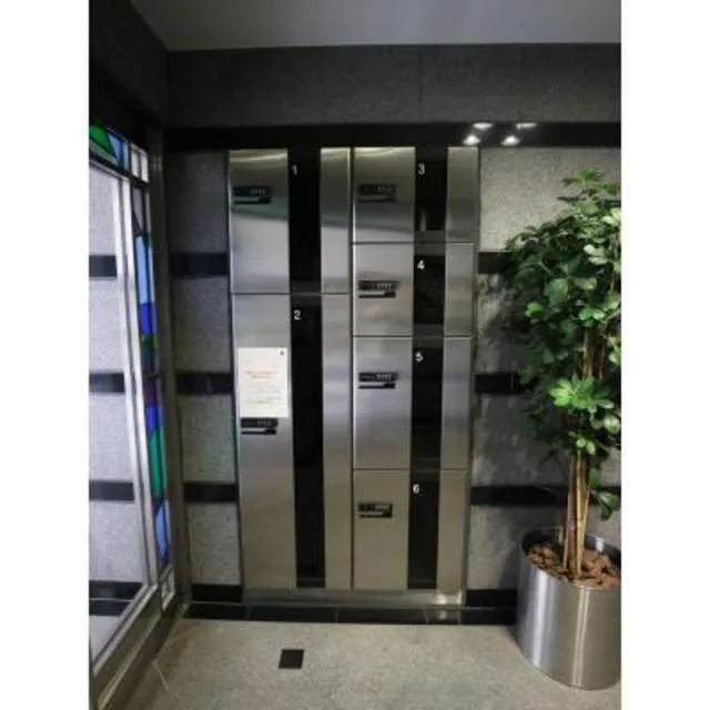 Leone Mitsukoshi - Exterior - ["Property", "Door", "Automotive exterior"]