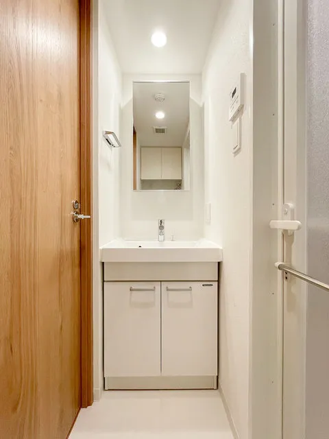 Open Bloom Ayase - Interior - ["Flooring", "Wall", "Interior design"]