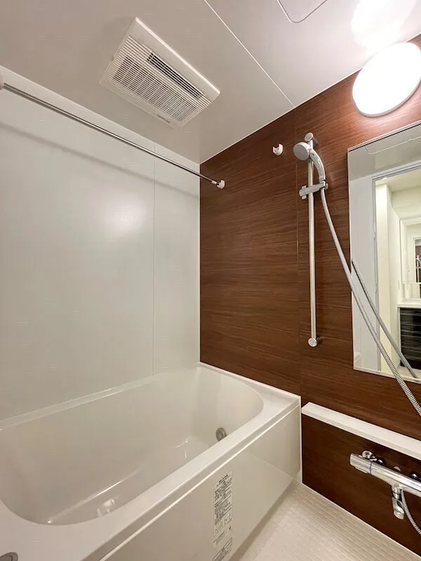 Residia Nakameguro Ⅲ - Interior - ["Flooring", "Plumbing fixture", "Bathroom"]
