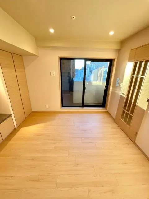 Chester Court Ochanomizu - Interior - ["Flooring", "Wood flooring", "Floor"]