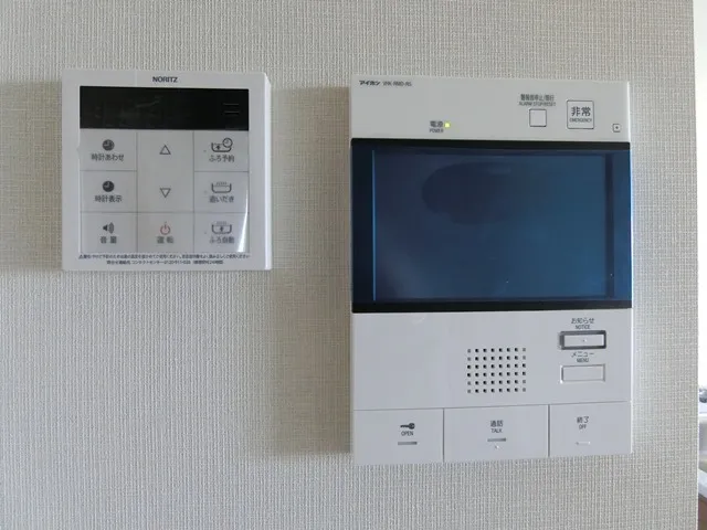 Cross Residence Kamata II - Interior - ["Electronic device", "Technology", "Electronics"]