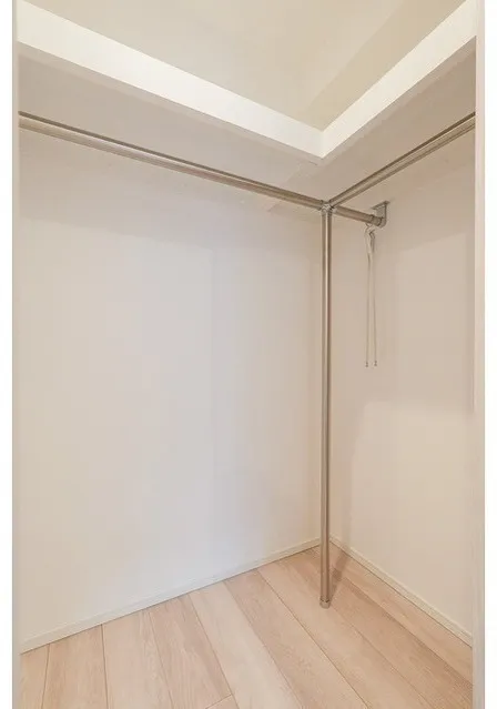 Season Flats Omorinishi - Interior - ["Wood", "Flooring", "Floor"]
