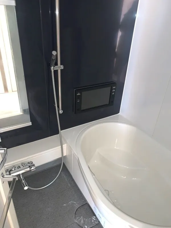 Residence Mishuku - Interior - ["Plumbing fixture", "Plumbing", "Bathroom"]