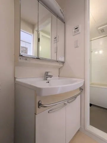 Garden Itabashi Hikawacho - Interior - ["Bathroom Sink", "Plumbing fixture", "Bathroom"]