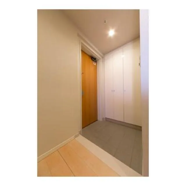 Merukumaru Keio Sasazuka Residence - Interior - ["Property", "Room", "Ceiling"]