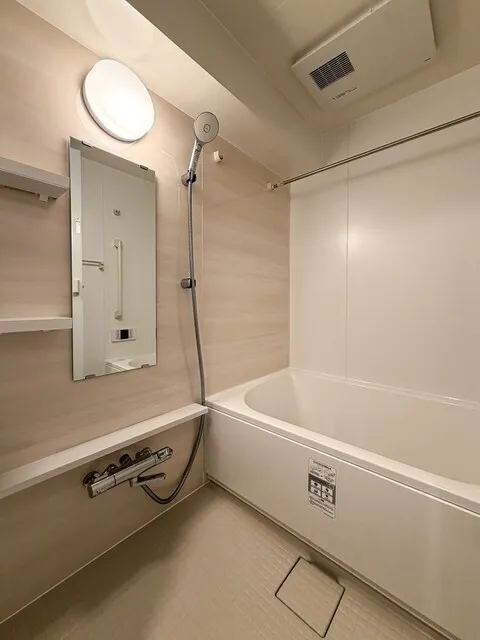 Brookside Residence Kiba - Interior - ["Flooring", "Floor", "Plumbing fixture"]