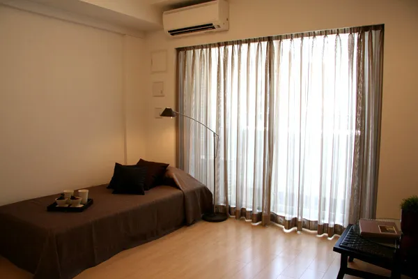 RESIDIA Kinshicho II - Interior - ["Room", "Curtain", "Interior design"]