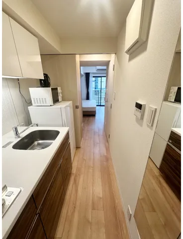 ZOOM East Kanda - Interior - ["Flooring", "Floor", "Plumbing fixture"]
