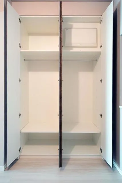 Gardenier Kinuta WEST - Interior - ["Property", "Fixture", "Automotive exterior"]