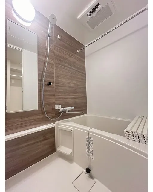 One Roof Residence Kinshicho - Interior - ["Flooring", "Plumbing fixture", "Floor"]