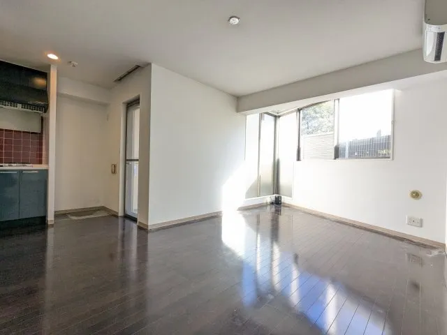 Beljure Takanawa - Interior - ["Flooring", "Floor", "Ceiling"]