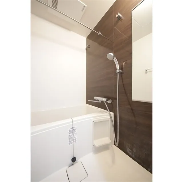 Harmony Residence Shinjuku Yotsuya - Interior - ["Shower head", "Plumbing fixture", "Building"]