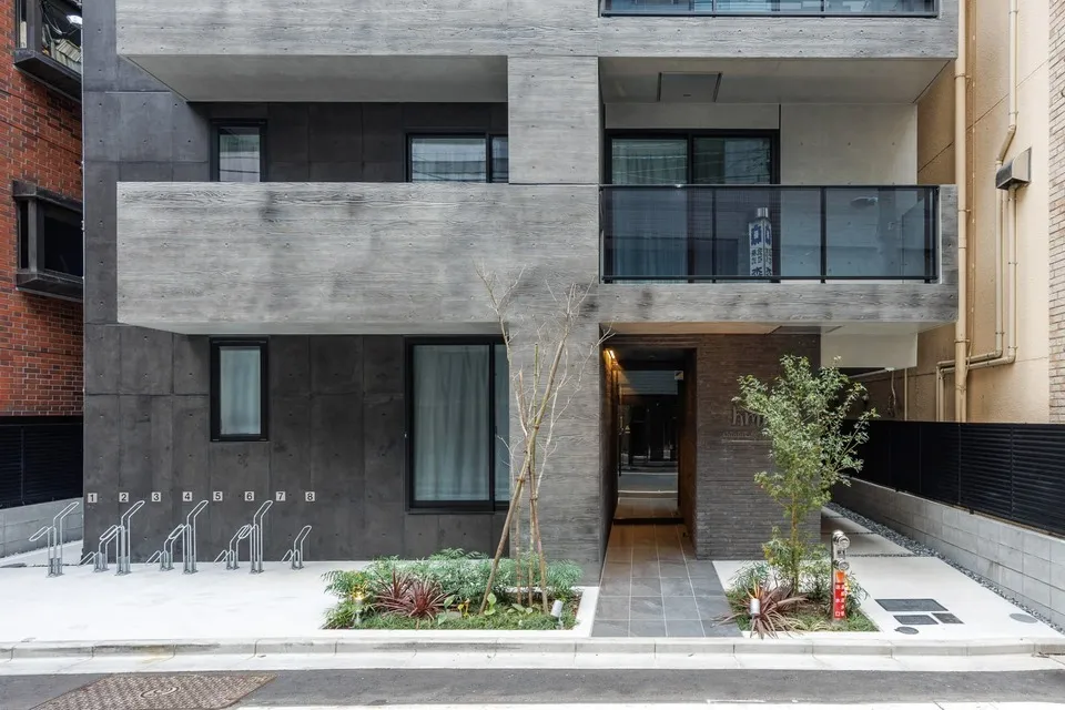 Hmlet Shinjuku Gyoenmae II - Exterior - []