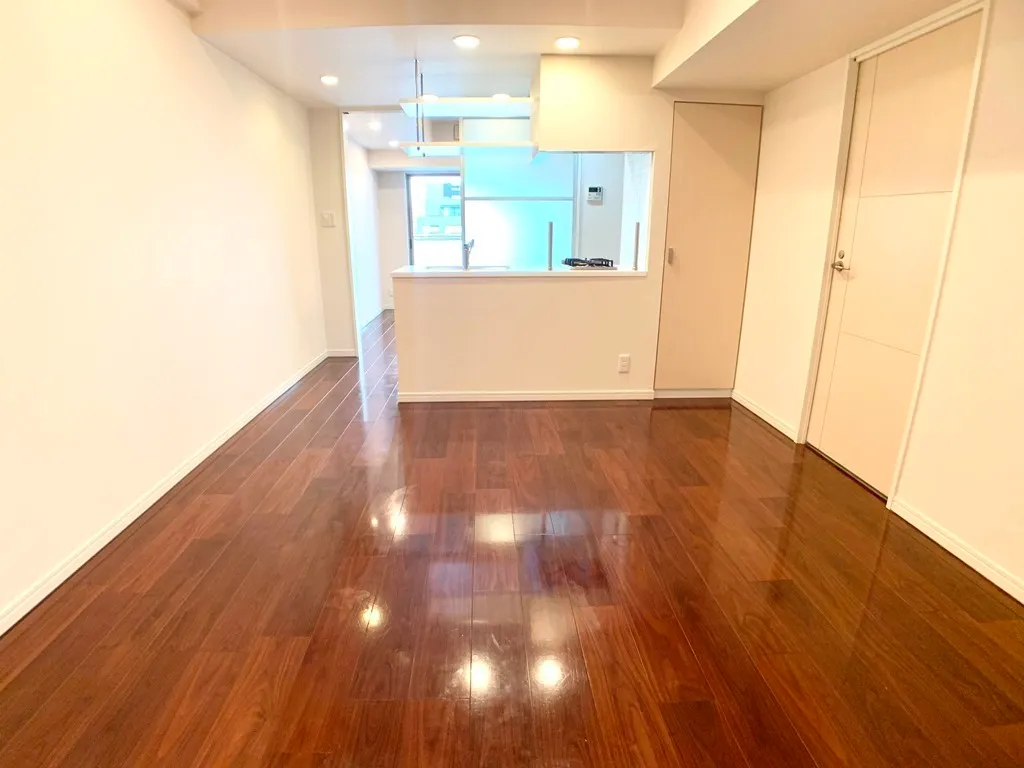 Belle Face Hongo Yumicho - Interior - ["Fixture", "Cabinetry", "Wood"]