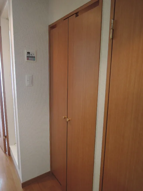 JAPT Akihabara - Interior - ["Room", "Property", "Wall"]