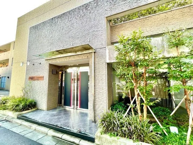 Residia Nishi Shinjuku II - Exterior - []