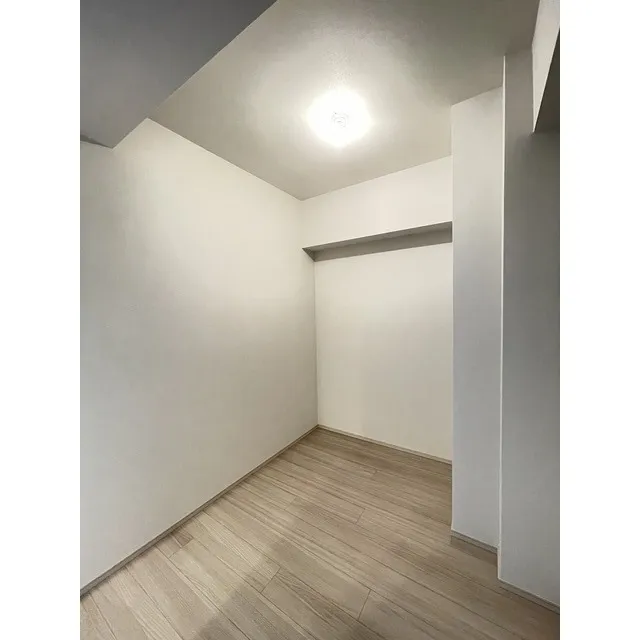 Orchid Residence Shibuya Tomigaya - Interior - ["Building", "Wood", "Hall"]
