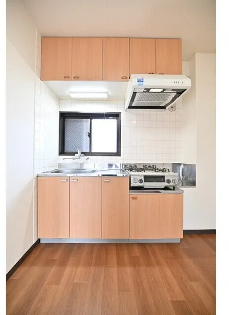Seeds Residence Eifukucho Palace - Interior - ["Kitchen Appliance", "Kitchen", "Major appliance"]